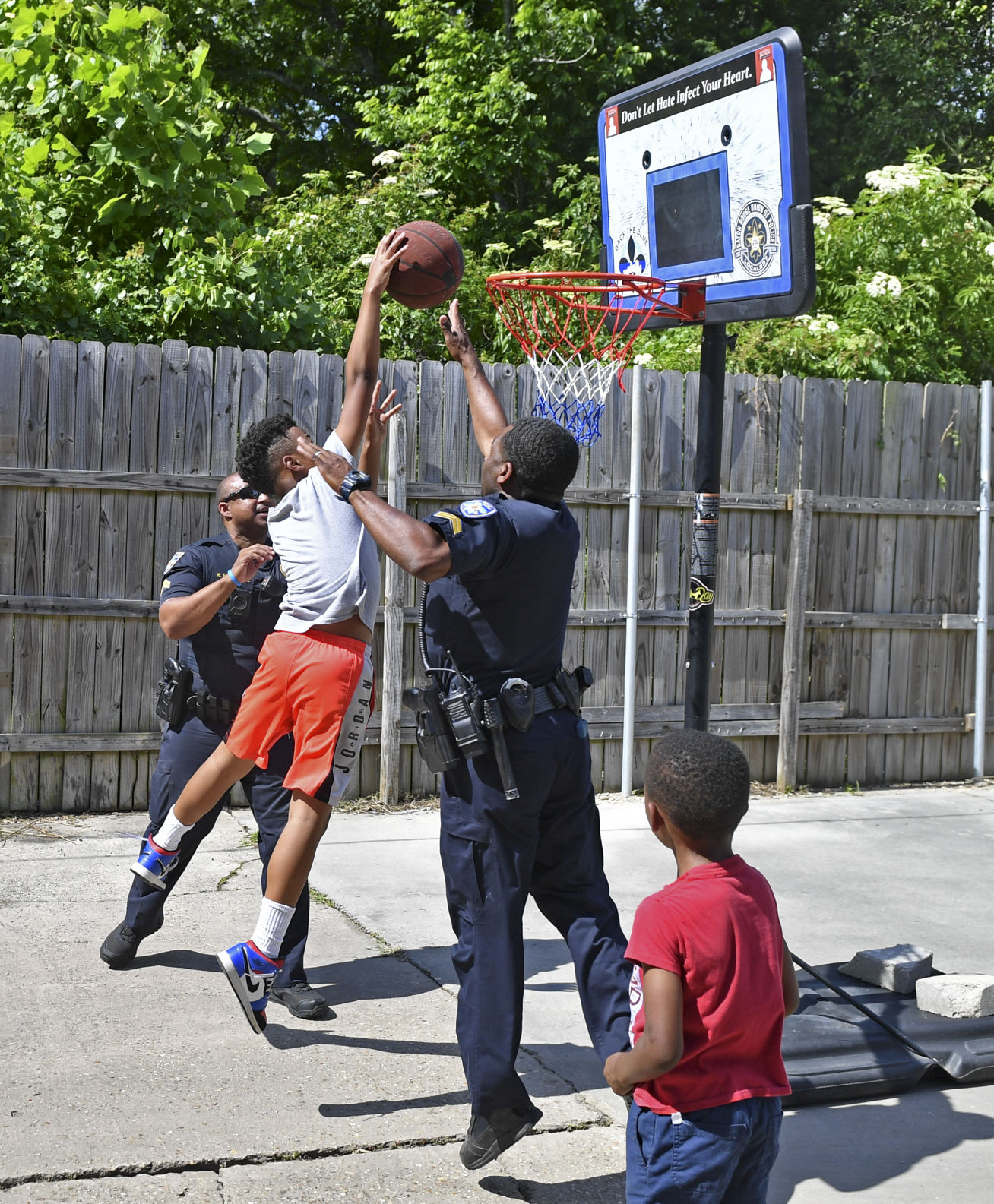 BR.hoops.adv HS 379.JPG